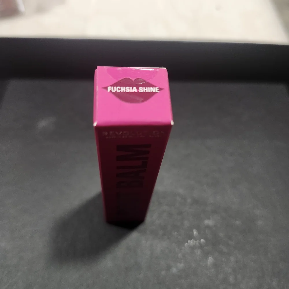 Revolution Pink Lip Balm Gloss Fuchsia Shine